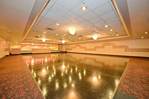 Americas Best Value Inn & Suites-Benton Harbor